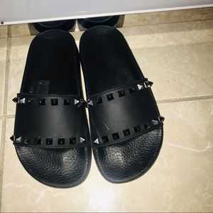 Valentino Garavani Rockstud Slides-Euro size 35